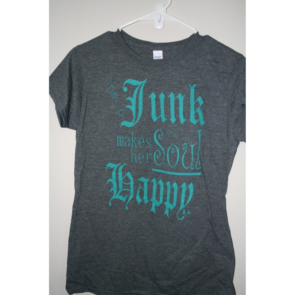 Gildan Softstyle Junk Makes Her Soul Happy Graphic T-Shirt Heather Grey Large